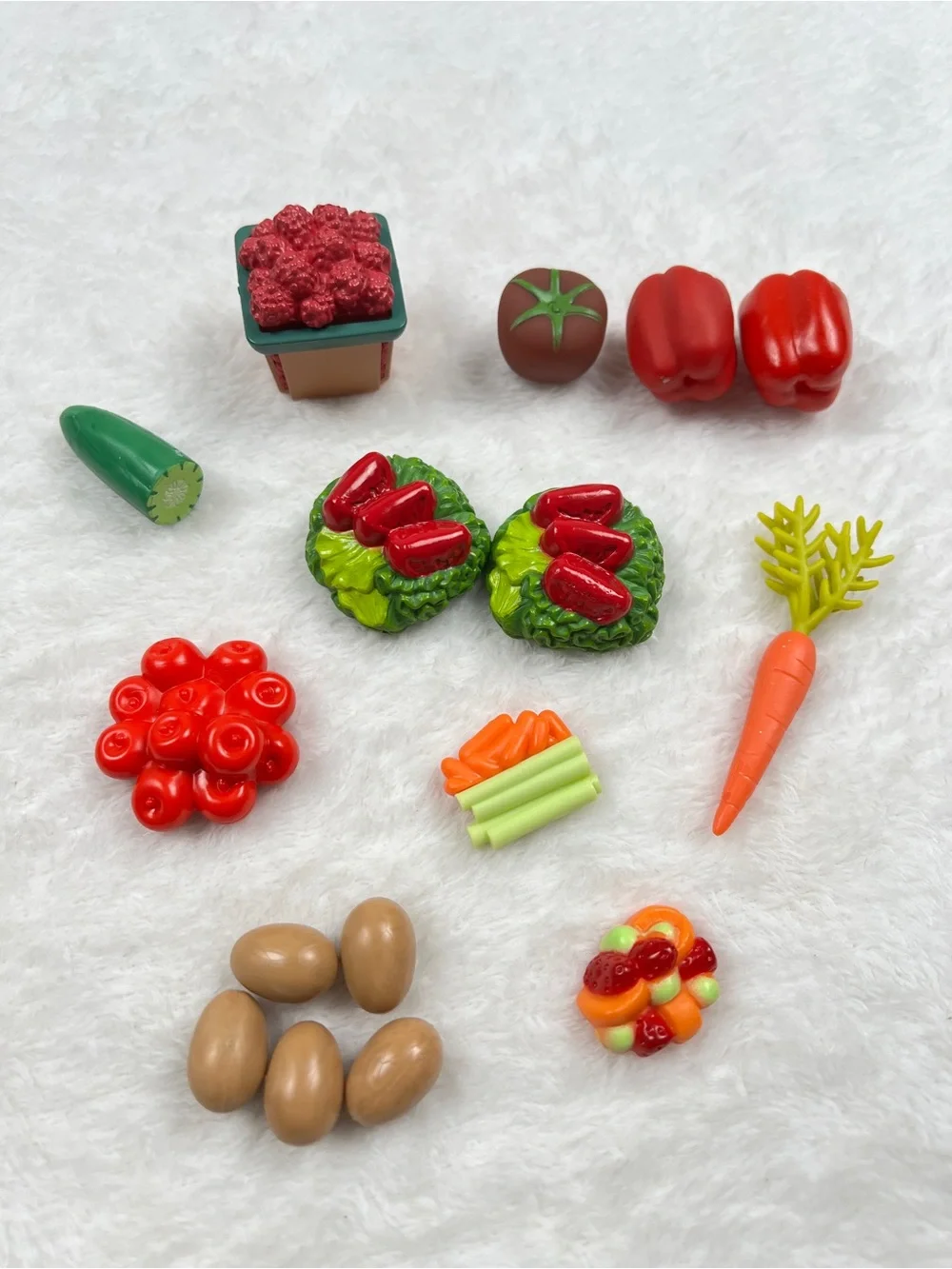 Our Generation Fruit Vegetable Grocery Accessories Lot 16 Pc